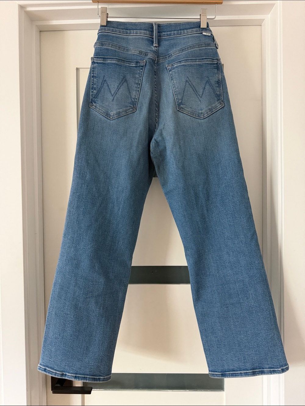 MOTHER Lil Rambler (Petites) Zip Flood - Cropped Straight Jeans - Picture 5 of 7